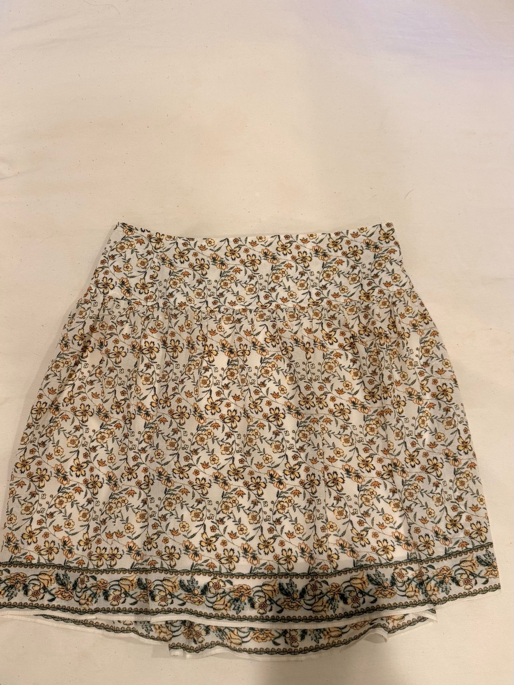 Max Studio White Floral Tiered Mini Skirt with Gold Accents